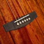 Cort akusztikus gitár elektronikával, natúr dao